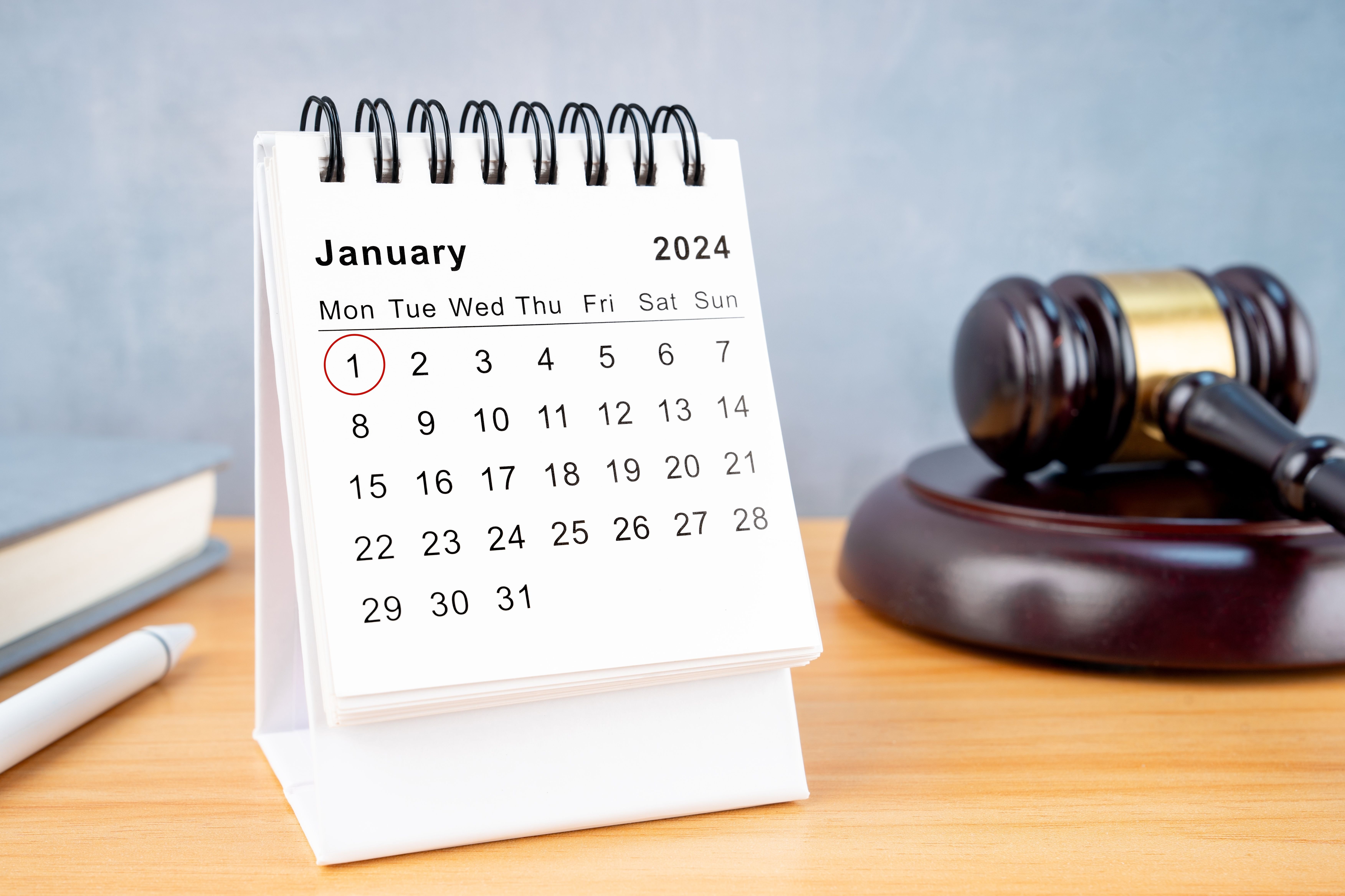 Fra og med den 1. januar 2024 afskaffes Store Bededag som helligdag og bliver en almindelig arbejdsdag.